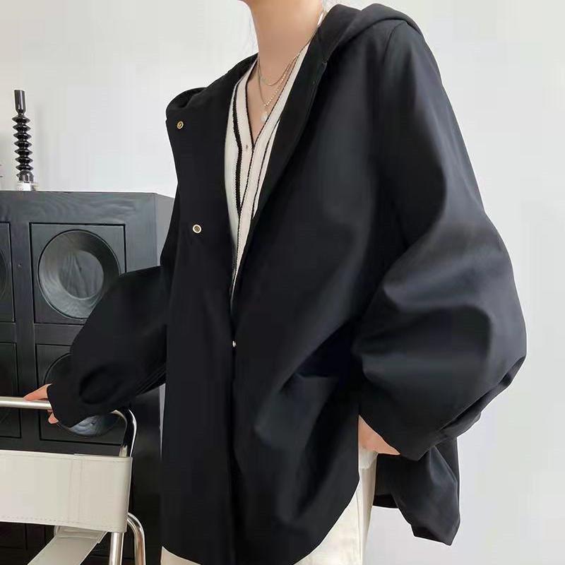 Trench coreano allentato autunnale con cintura con cappuccio Cappotto da donna nero