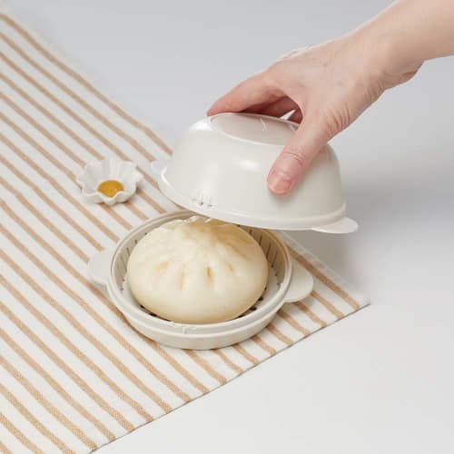 Skater Steamer Case for Steamed Buns, Microwave Steamer, Size: 154 x 61mm, Disney Winnie the Pooh Cafe Design, SMA11-A