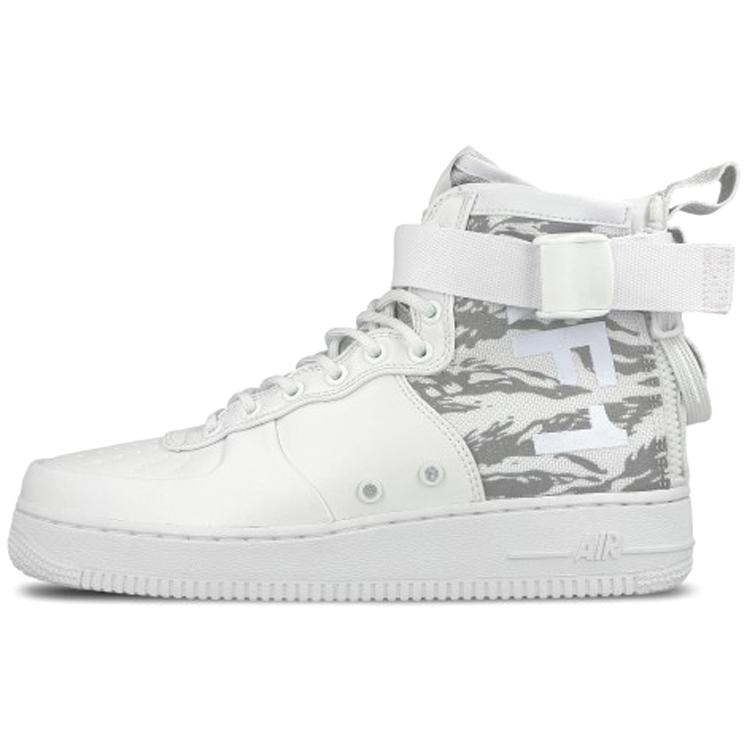 

Новые Nike Sf Air Force 1 Mid Winter Camo AA1129-100 38