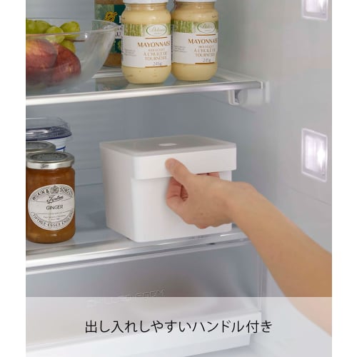 Yamazaki Tower Food Container with Handle, Airtight, for Storing Miso Packs, White, Approx. W13.6 x D15.1 x H11cm, with Bubble, Product Number: 7737