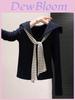 Minimalist Long Sleeve T Shirt For Women With Striped Pattern And Crew Neck For Casual Wear