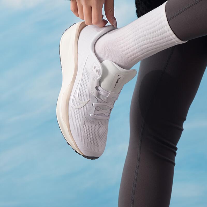 Nike FD6034-112 Running Shoes