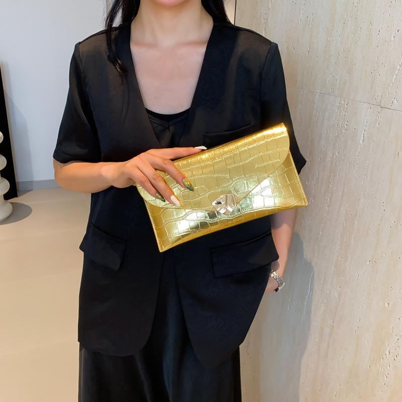 Nouveau petit sac carré simple, sac décontracté, pochette texturée, sac d'été pour femme, magnifique sac enveloppe personnalisé