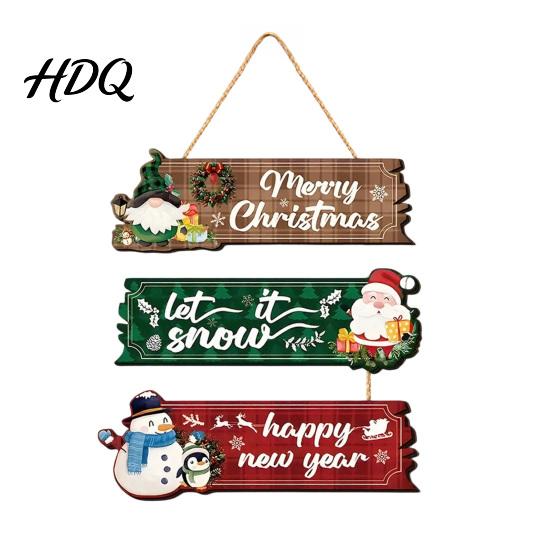 Indoor Outdoor Xmas Welcome Plaque Christmas Sign for Front Door Rustic Wooden Hanging Ornament Festival Gift New Home Wall Decor with Lanyard