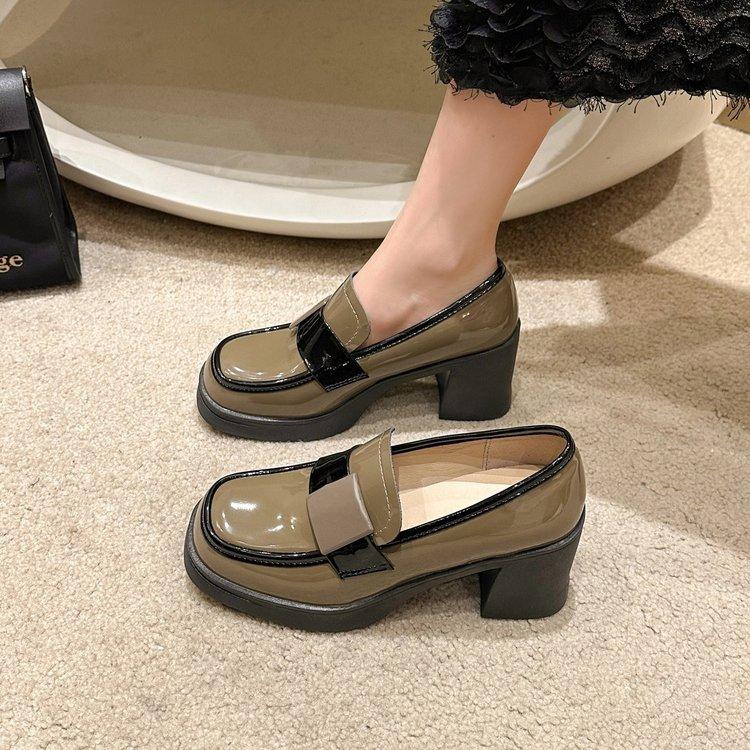 

[youshilai] Retro square head thick-soled patent leather small leather shoes versatile high-heeled loafers women s thick-heeled single shoes 40