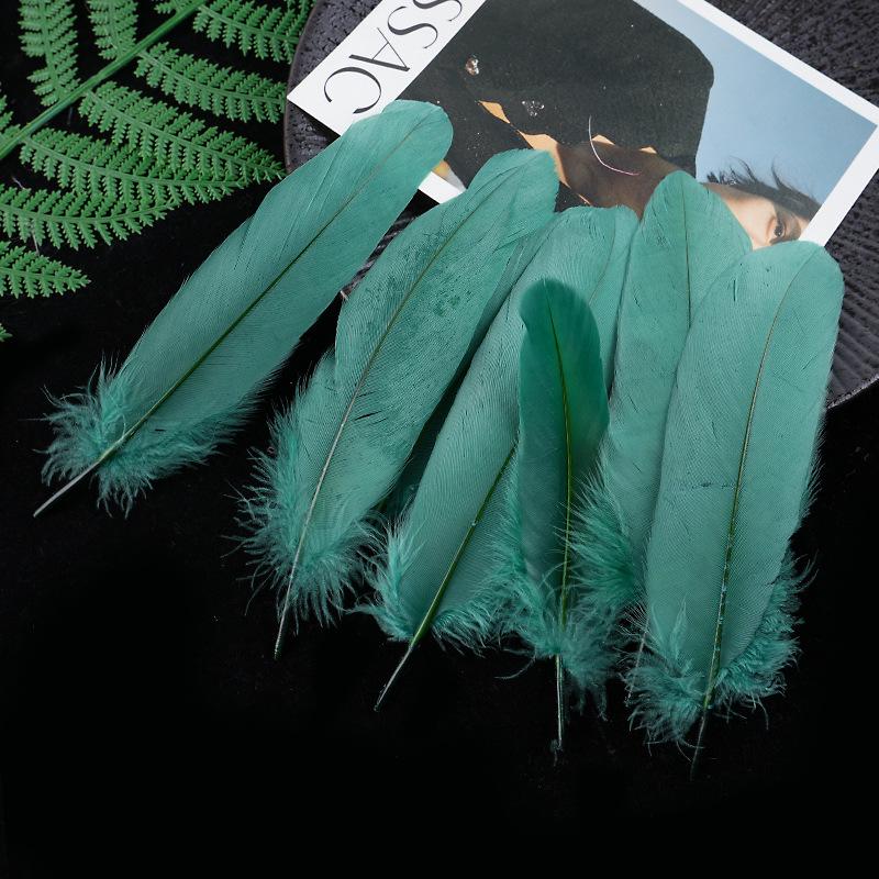 50 Colored Goose Feathers for DIY Dreamcatchers and Art Projects
