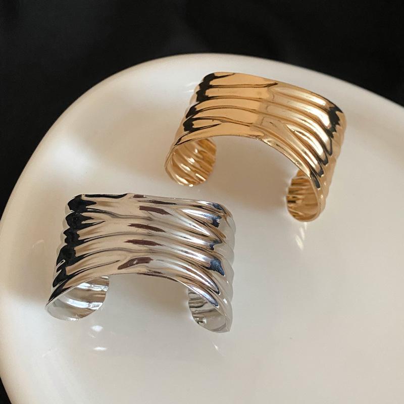 European American Metal Texture Open Bangle: Elegant Cross-Border High-End Women’s Bracelet