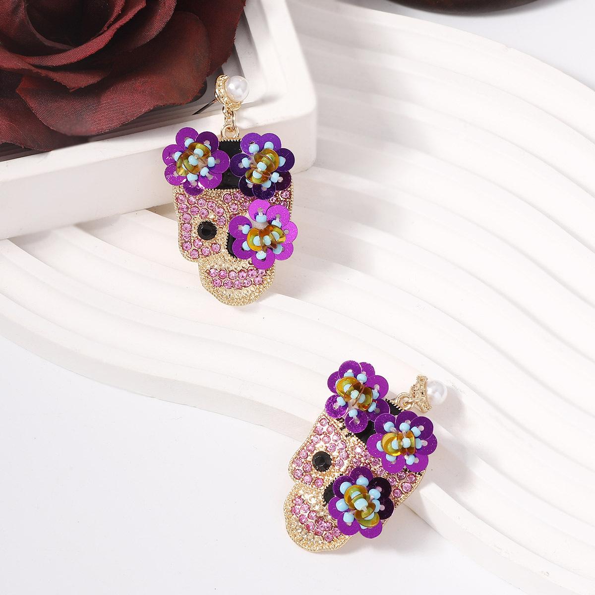 

DIGADAGU Metal Rhinestone Skull Dangle Earrings New Women s Quirky Minimalist Halloween Party Zircon Accessories