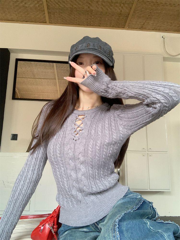 Spicy Girl Slim Fit Hollow Knit Sweater - Long-Sleeved Autumn/Winter Layer for Women