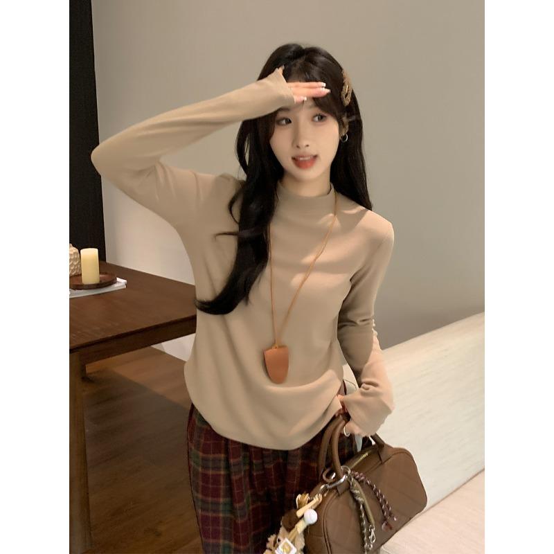 White Basic Brushed Thickened Half-high Collar Long-sleeved Bottoming Shirt for Women In Autumn and Winter, Slim-fitting Top for Small People