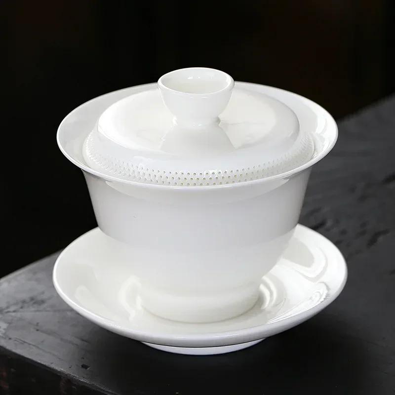 

Гайвань из белого фарфора с нефритовым наполнителем из овечьего жира, чаша для фильтрованного чая, дизайн, исключающий ожоги, одинарная керамическая чашка для чая, чайный сервиз в стиле кунг-фу