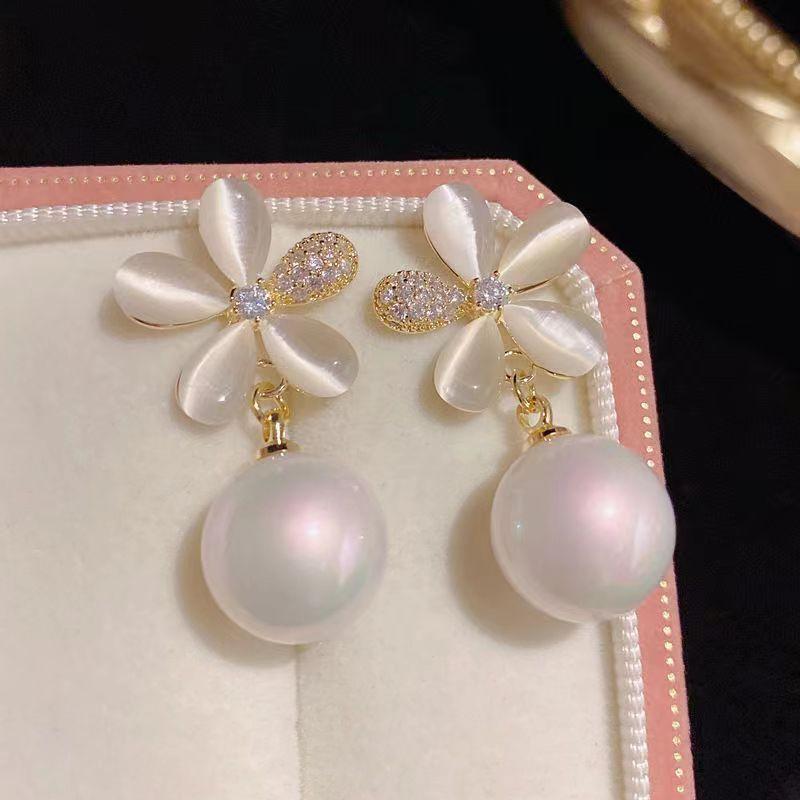 S925 Silver Needle Pearl Stud Earrings with Cat s Eye Stone Flower Pendant