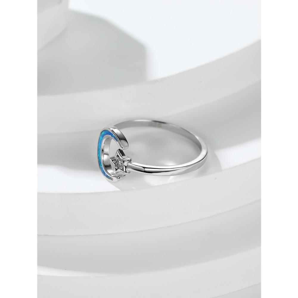 European and American Light Luxury Fashion Crescent Moon Star Blue and White Diamond Womens Versatile Ring