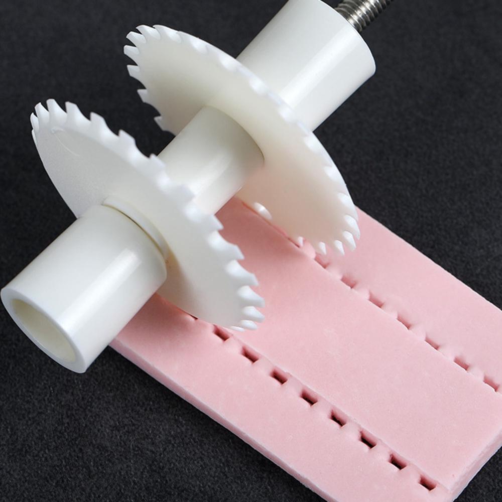 Border DIY Sugar Cutting Dough Roller Embosser Cake Tool Lace Cutters Fondant Decorating Mold