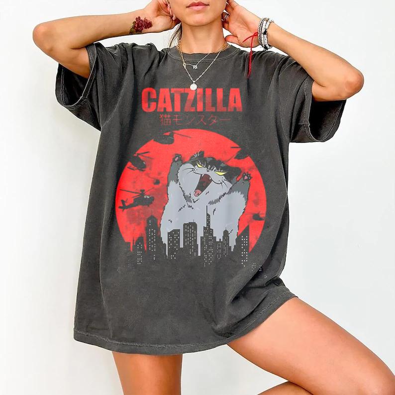 Streetwear Womens Cute Art Japanese for Cat Lover Catzilla TShirt Unisex Oversized Cotton Tee Casual Harajuku Summer Top Clothing