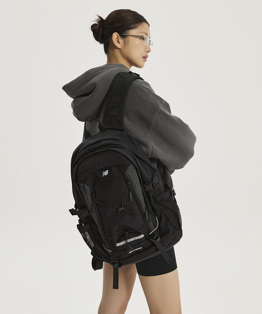 New Balance Nbgcgss106 / Trail Boost Backpack (Black)