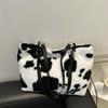 Large Capacity Shopper Bags For Women Winter Travel Tote Bag Cow Printing Plush Shoulder Bag Ladies Designer Handbag