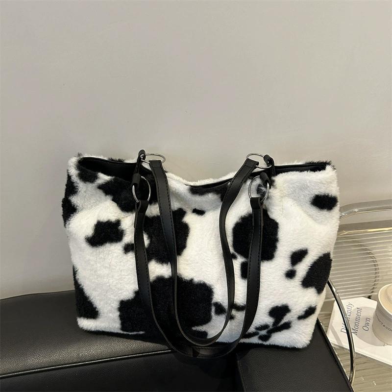 Large Capacity Shopper Bags For Women Winter Travel Tote Bag Cow Printing Plush Shoulder Bag Ladies Designer Handbag