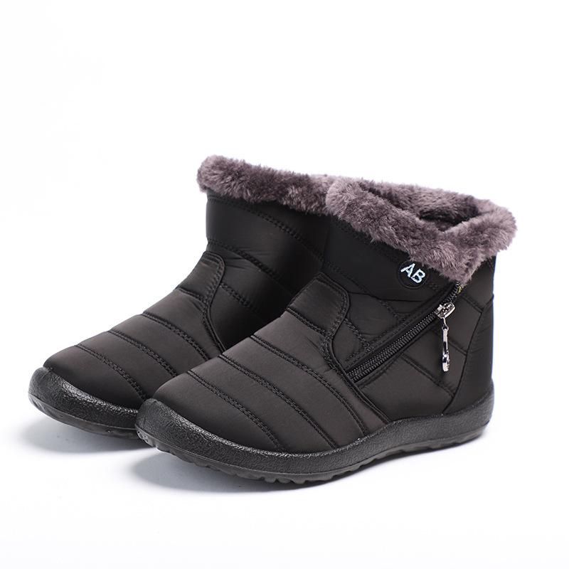 Women's Comfortable Winter Boots with Plush, Soft Soles for Outdoor Warmth, Suitable for All Seasons
