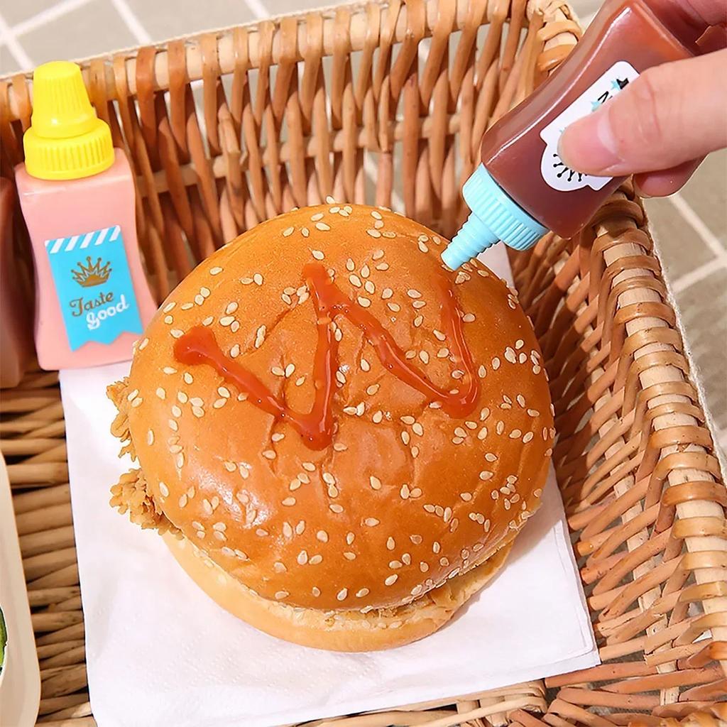 4pcs/set - Square Seasoning Split Bottle Cute Mini Portable Sauce Bottle