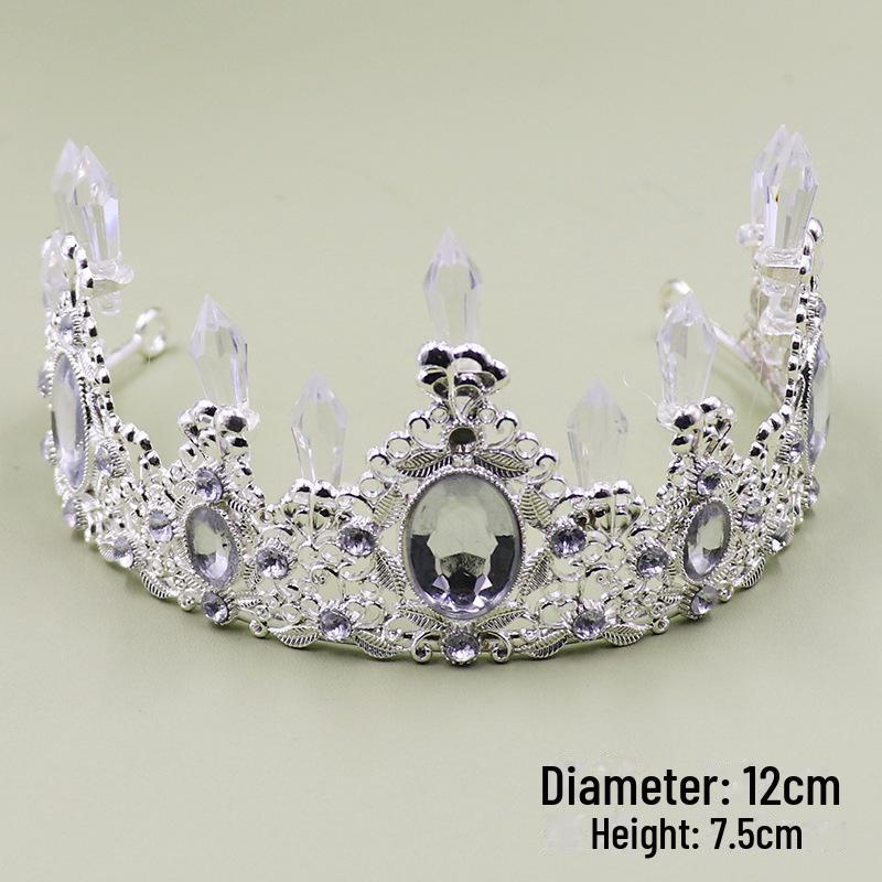 Queen Crown Cake Decoration with Lace, Pearls, and Baby's Breath for Birthdays