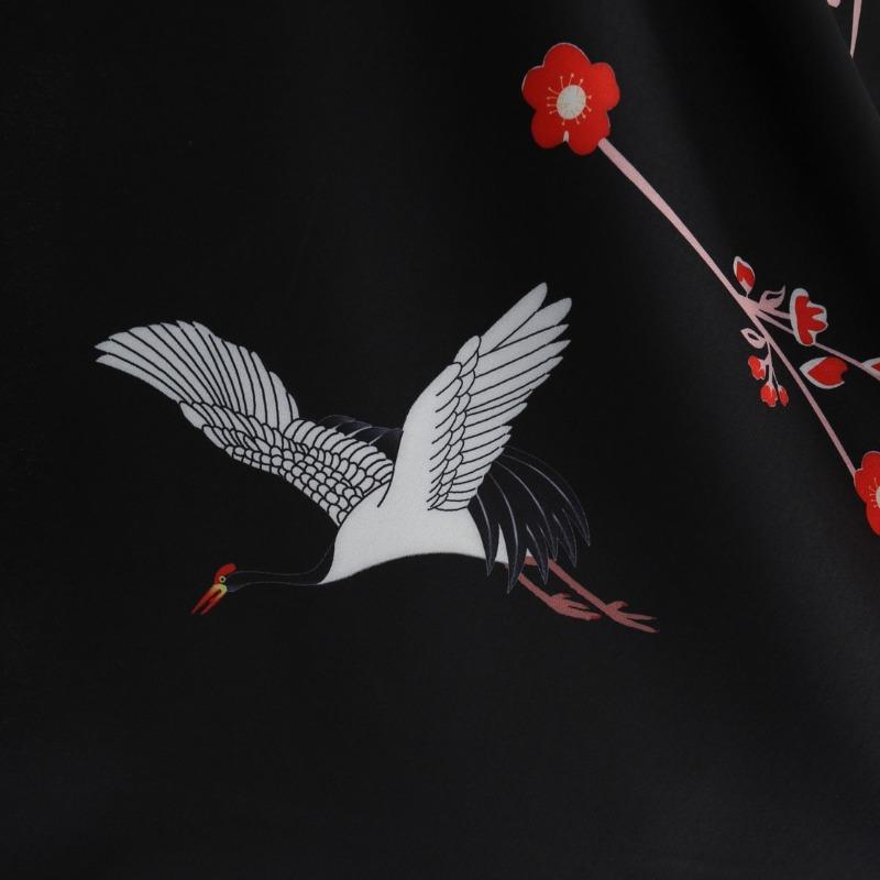 Crew neck sleeveless white crane print swing skirt with two-meter red lace-up