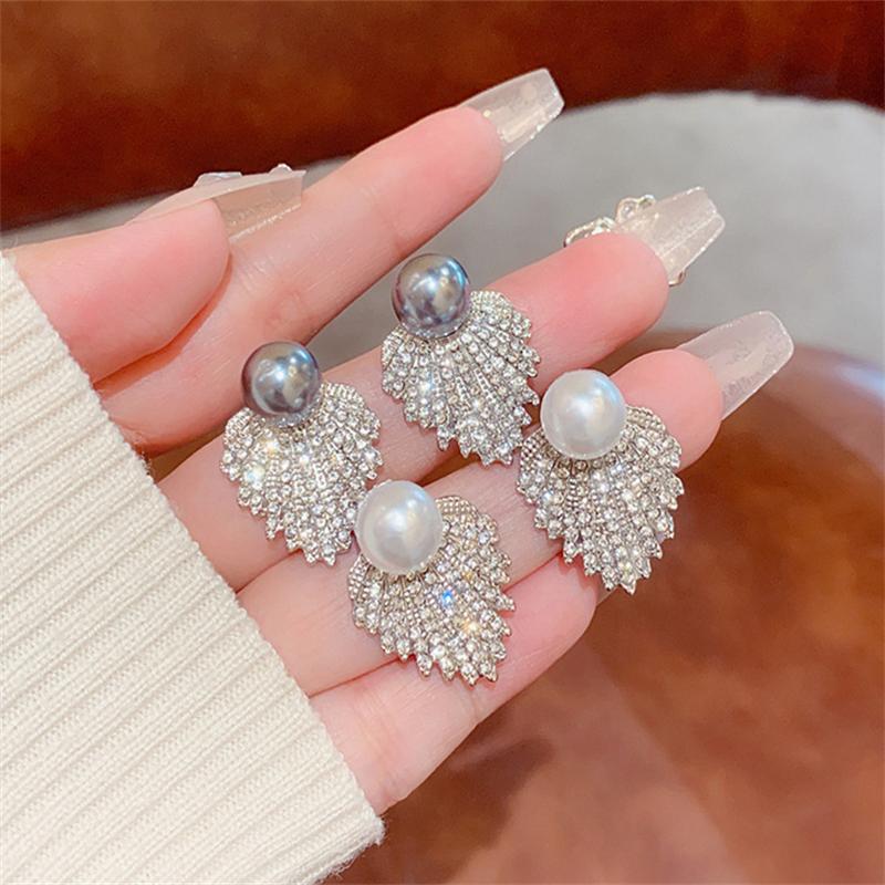 Fashion rhinestone ear stud earrings Korean Fashion Jewelry Gift