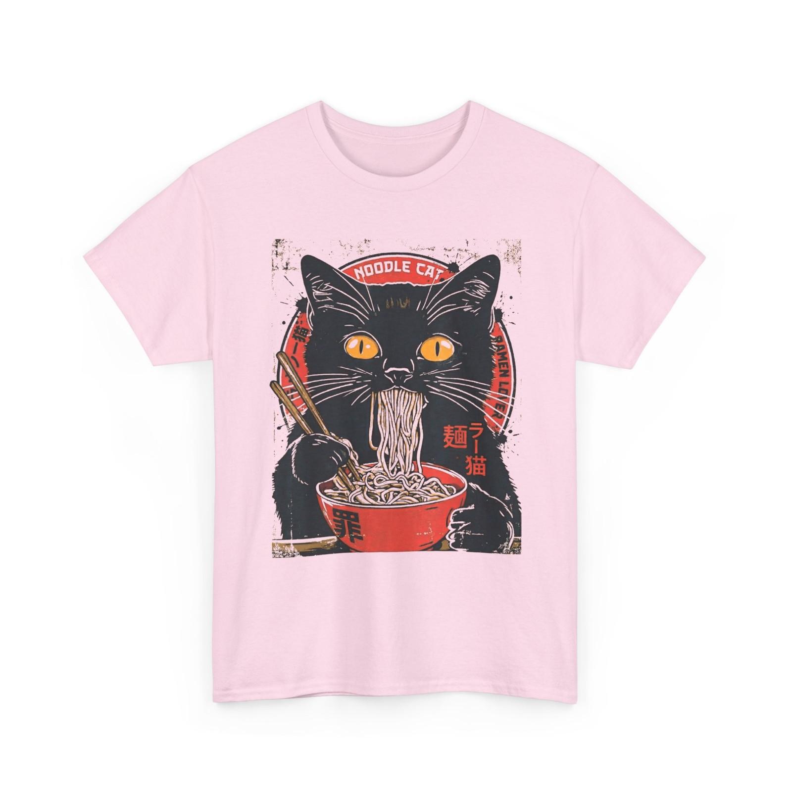 Cat Eating Noodle T-Shirt, Japanese Food Ramen Lovers Cat Art T-Shirt XXL
