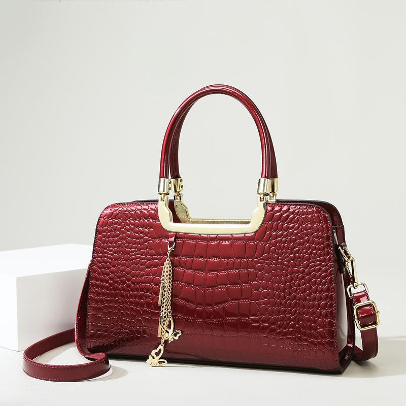 Handbag Fashion Crocodile Pattern Women's Shoulder Bag New Versatile Large Capacity Commuter Crossbody Bag