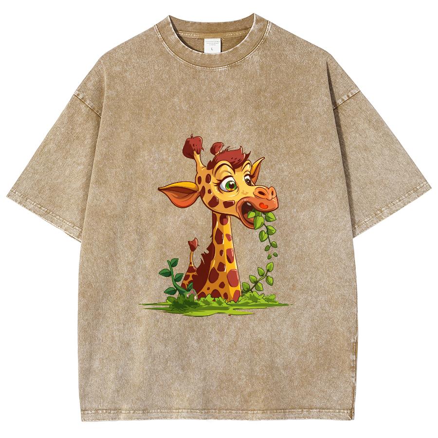 

Мультяшный принт жирафа, поедающего листья, женская футболка, выбеленный деним, удобная, оверсайз, с коротким рукавом, милый дизайн, топ 3XL
