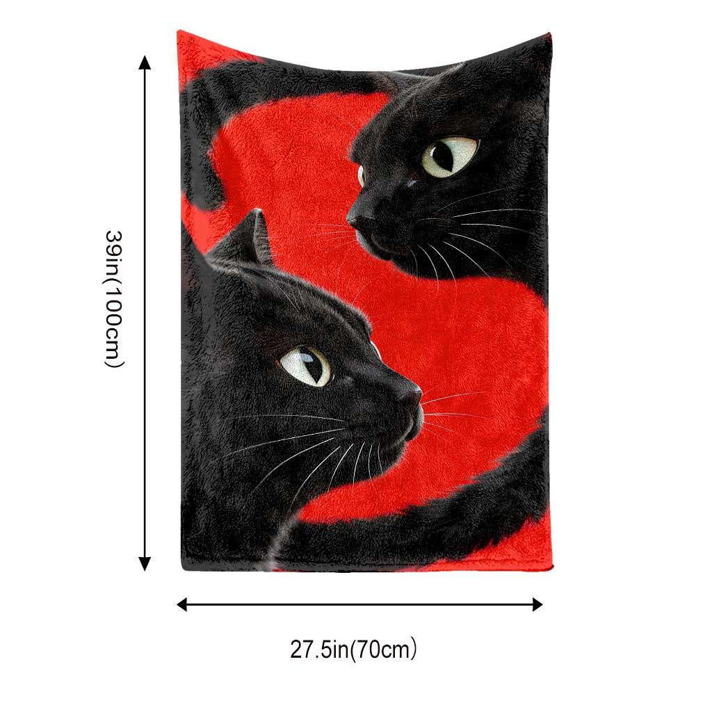 Two Black Cat Patterns Flannel Printed Blanket Suitable for All Seasons Suitable for Living Room Office Sofa and Travel