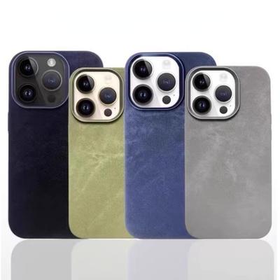 Magnetic Charging Fiber Velvet Flannel Phone Case for iPhone 14 Pro Max 15 Plus 13 12Pro Camera Protective Len Bumper Back Cover
