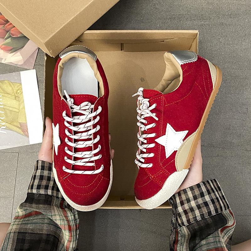 Retro Star German Training Shoes 2025 New Versatile Old Small Dirty Shoes Lace Up Flat Casual Sports Board Shoes