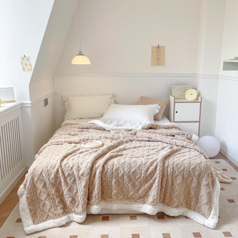 Jacquard Color Solid Thickened 70x100cm Blanket Double Sided Fluff Plush Office