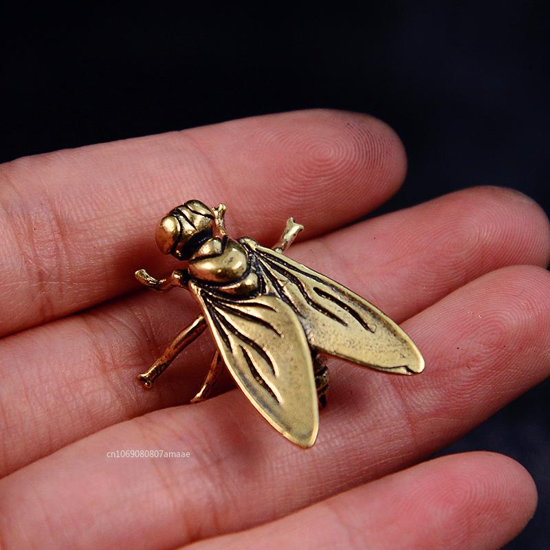 Retro Brass Fly Insect Ornament Miniature Statue Vintage Craft Tea Pet Insects Animal Figurine Home Desktop Decoration