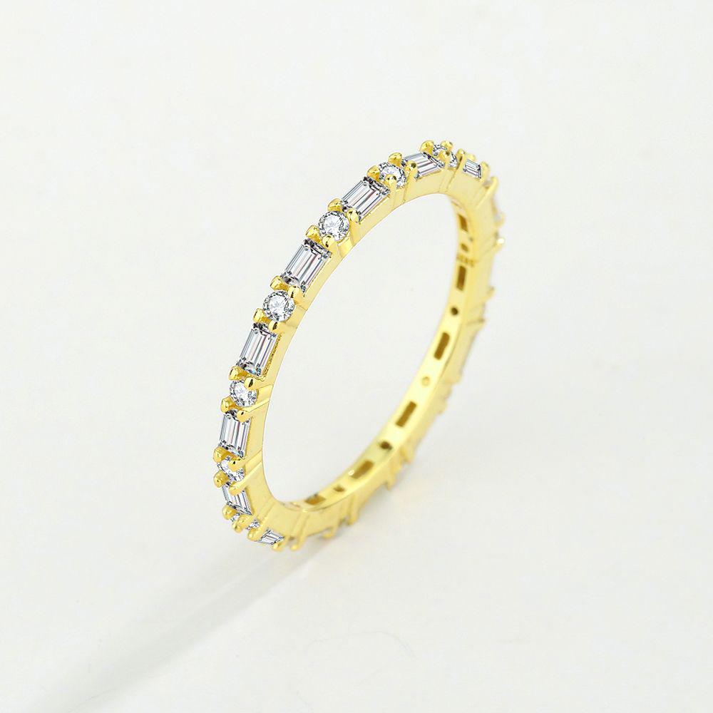 

Elegant Japanese Zircon Ring: S925 Silver with 14K Gold Plating Size 6