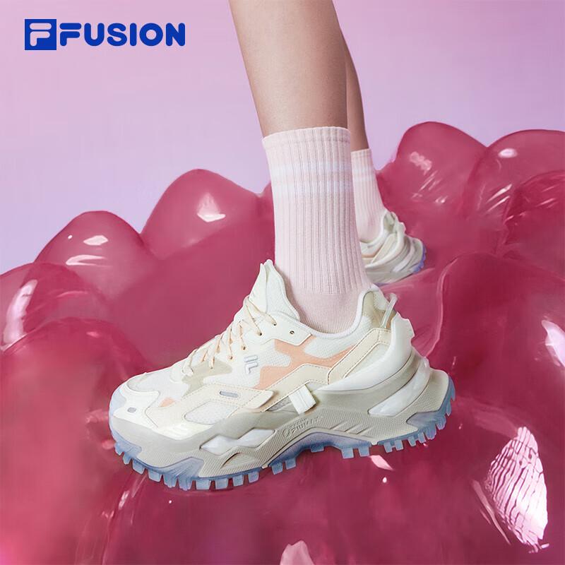 FILA FUSION BIANCO  Hard Candy  Women s Platform Running Shoes US 7