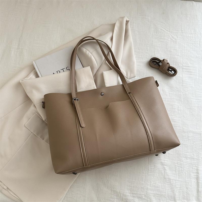 Stylish Large Capacity Tote Bag For Women With Chic Design And Versatile Color Options хаки