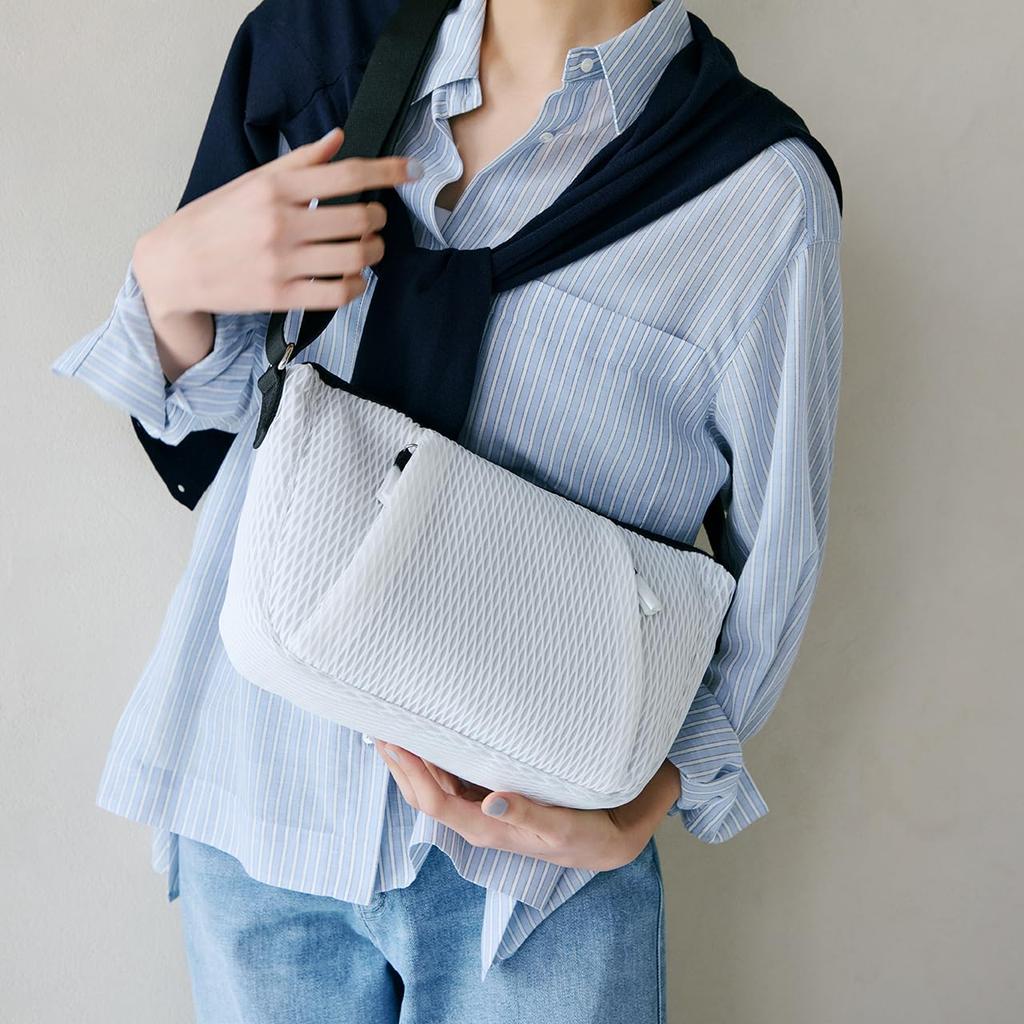 [Breath TOPKAPI] Polymesh Shoulder Bag (White)