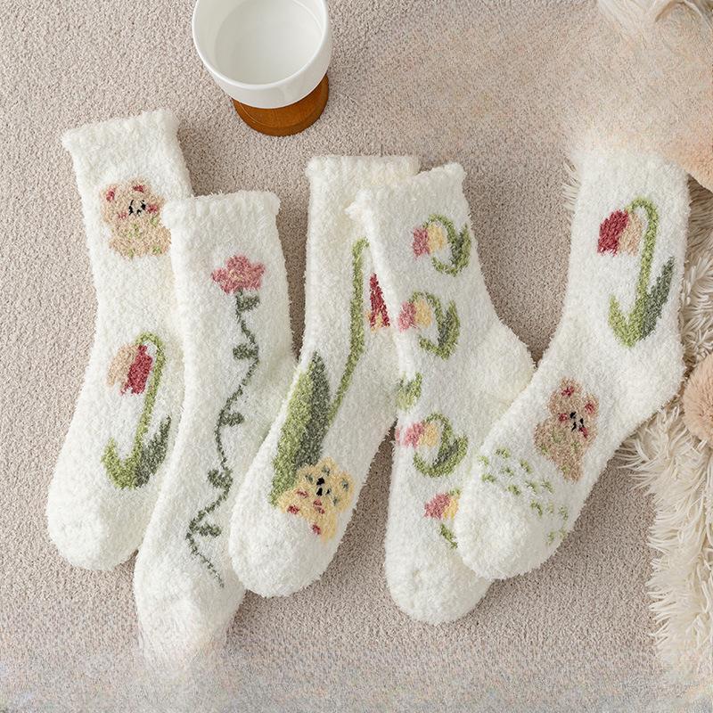Female Autumn and Winter Thickened Lovely Tender Flowers Do Not Drop Hair Sleep Floor Socks