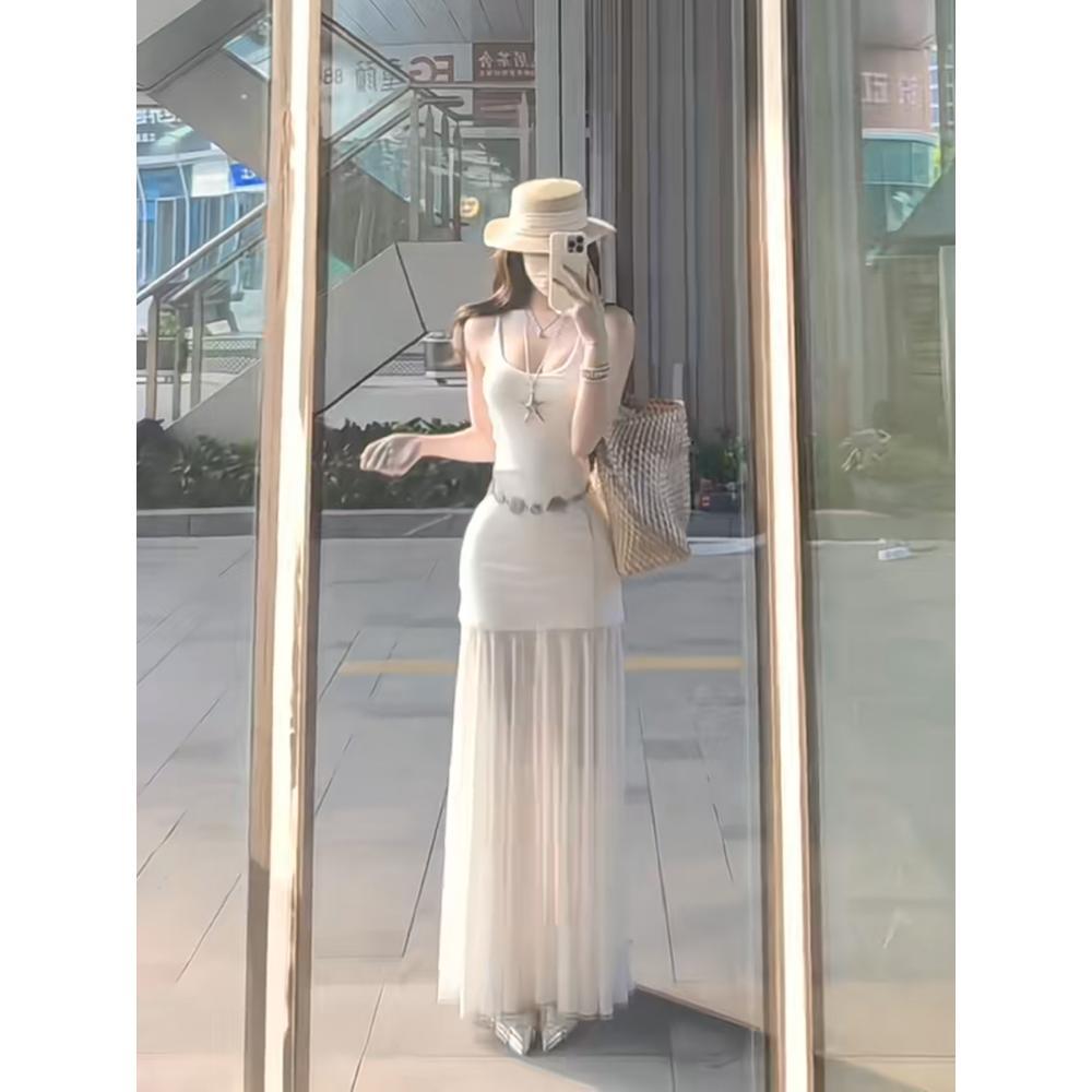 Huge Good-looking Suspender Dress Women's High-end Sense Elegant Summer New White Long Skirt Bohemian Vacation Dress