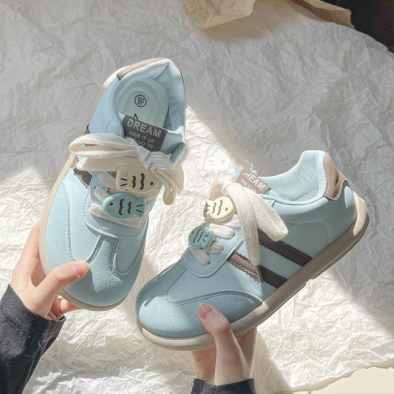 

Platform white shoes women s 2025 new spring dopamine board shoes ins tide student sports leisure moral training shoes 35