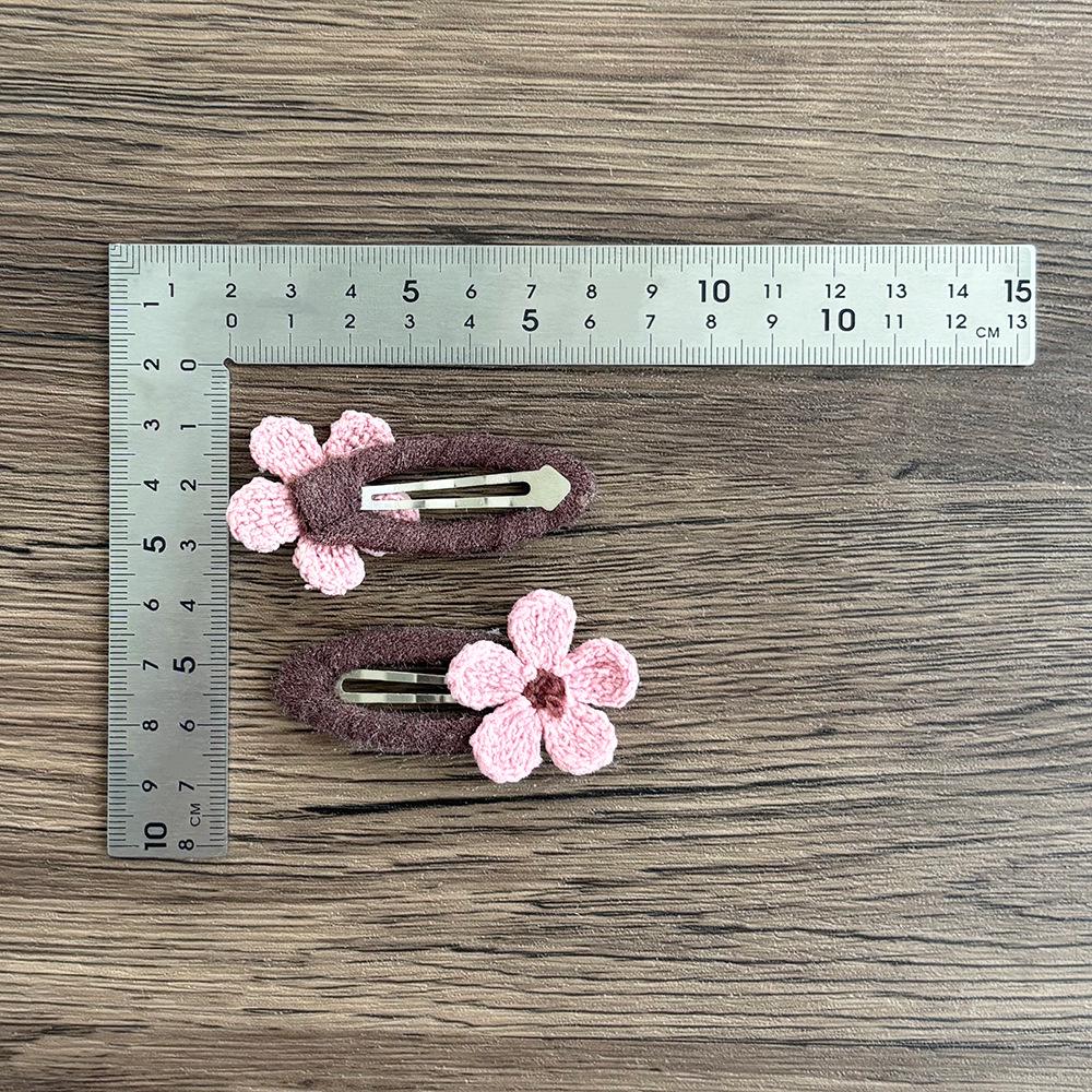 Children's Korean Style Dark Color Embroidered Flower Hair Clips, Autumn/Winter Collection