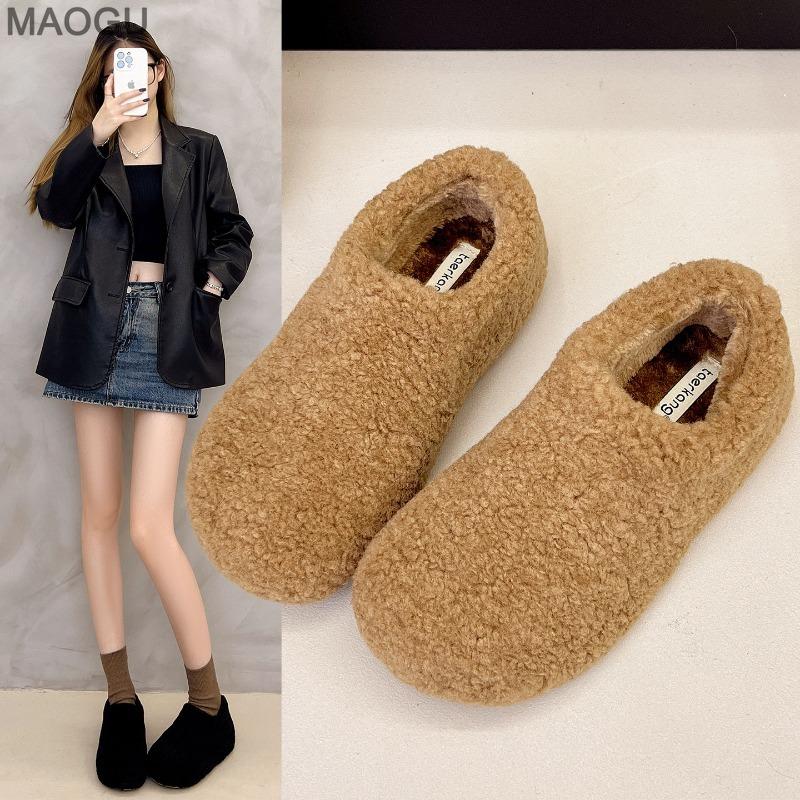 Fashion Beige Platform Plush Flats Women's 2025 Autumn Winter Soft Sole Outdoor Slip On Cotton Shoes Comfortable Casual Shoes