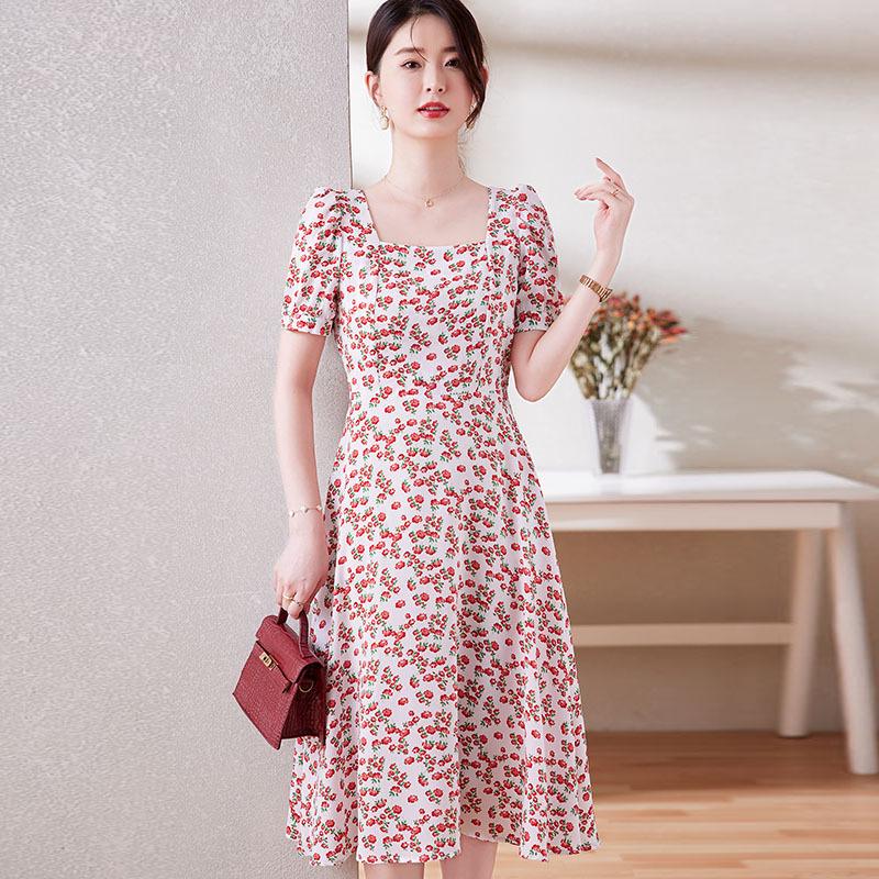 Vestido Floral de Verano Talla Grande - Manga Corta, Cintura Definida, Estilo Delgado