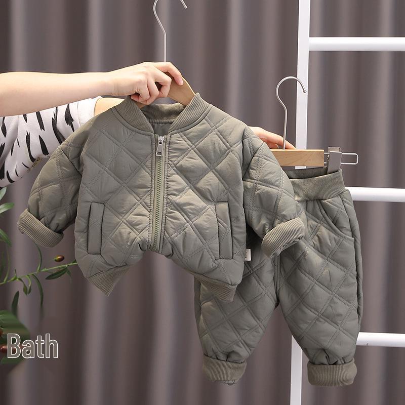 Trendy Winter Boys' Cotton-Padded Two-Piece Set: Warm Long-Sleeve Outfit for Infants and Children