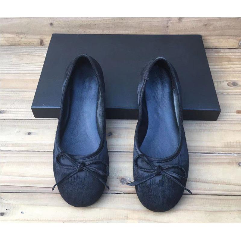 

Шелковый бант Балетки Женские Круглый носок Легкий вырез Плоская подошва Одна педаль Мягкая подошва Серебристые туфли Мэри Джейн 35 чёрный