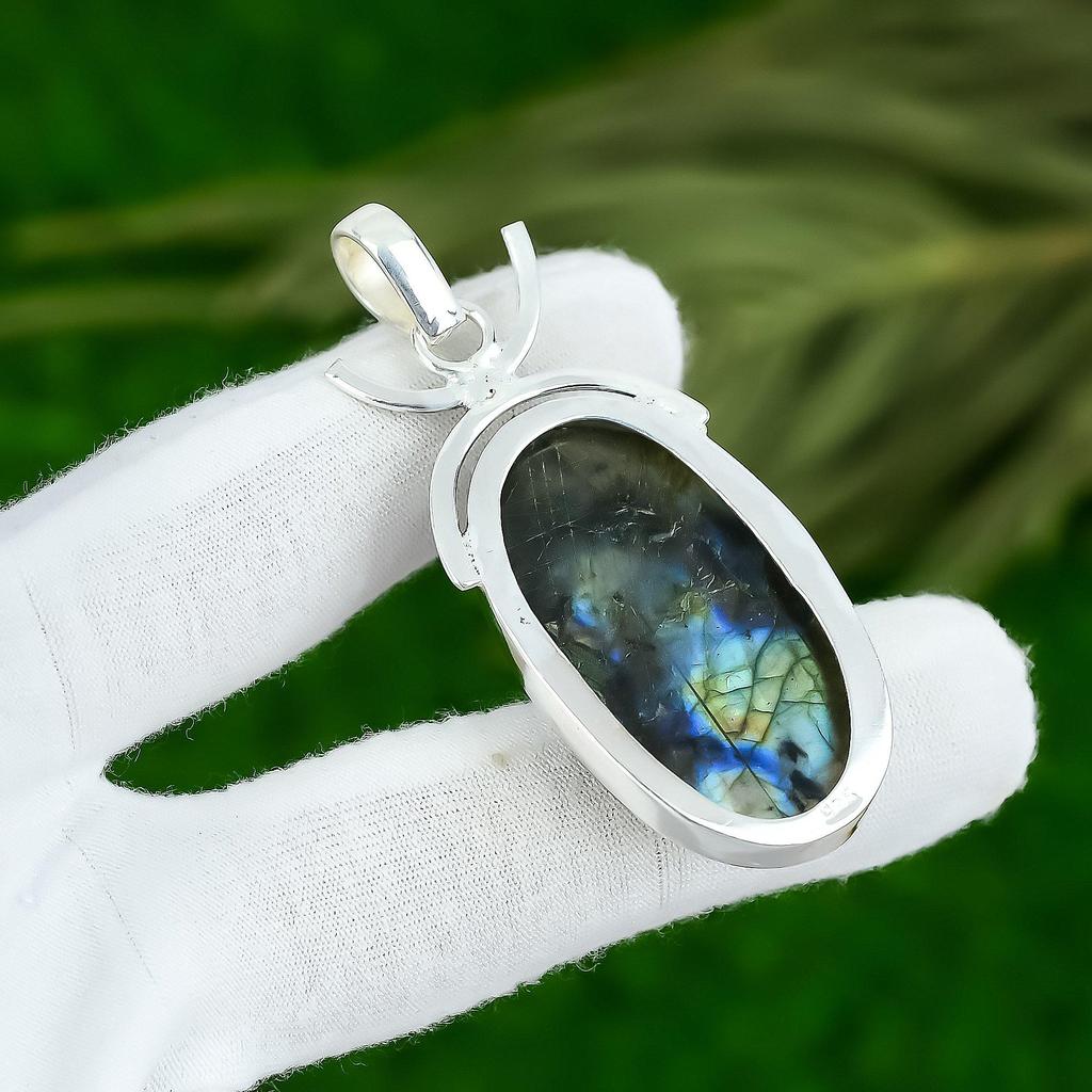 Oval Labradorite Gemstone Sister Engagement Third Eye Chakra Pendant 925 Silver