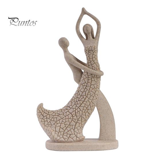 Artistic Home Accents Abstract Couple Sculpture Ornament, Resin Sandstone Style Statue, Romantic Durable Table Decor Embracing Figure for Living Room