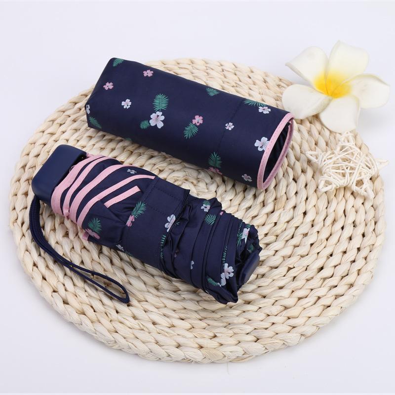 Mini umbrelă mică de buzunar pentru femei, umbrelă de soare anti UV, umbrelă de ploaie rezistentă la vânt, umbrelă portabilă pliabilă pentru băiat și fată